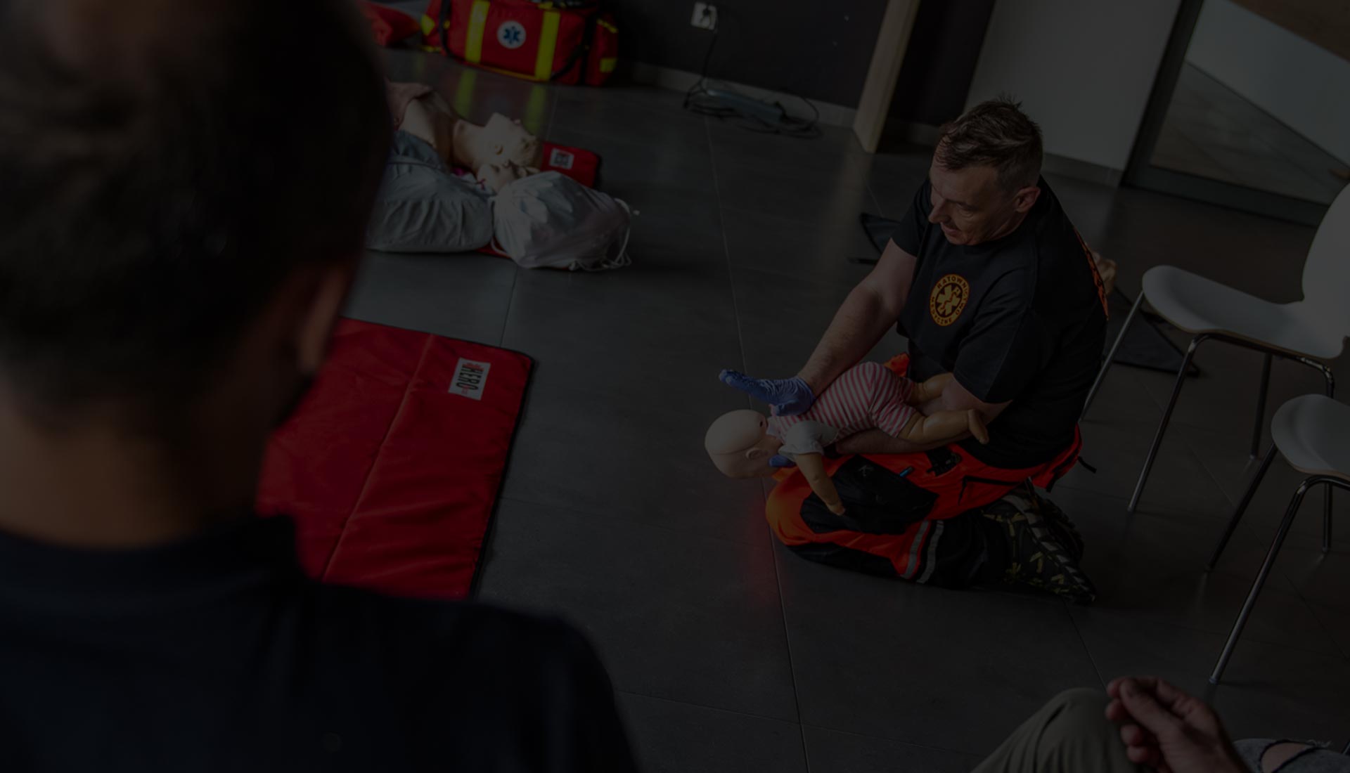 Szkolenie kurs pierwszej pomocy pediatrycznej. Kurs pierwszej pomocy dla rodziców Wrocław. Szkolenie z pierwszej pomocy dzieciom Wrocław.
