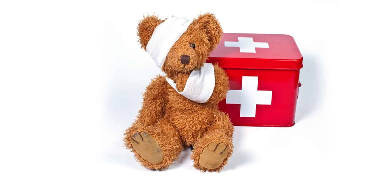 Pierwsza pomoc dziecko, kurs pierwszej pomocy Wrocław, szkolenie z pierwszej pomocy dla rodziców, apteczka pierwszej pomocy, pierwsza pomoc dziecko, pediatryczna apteczka pierwszej pomocy